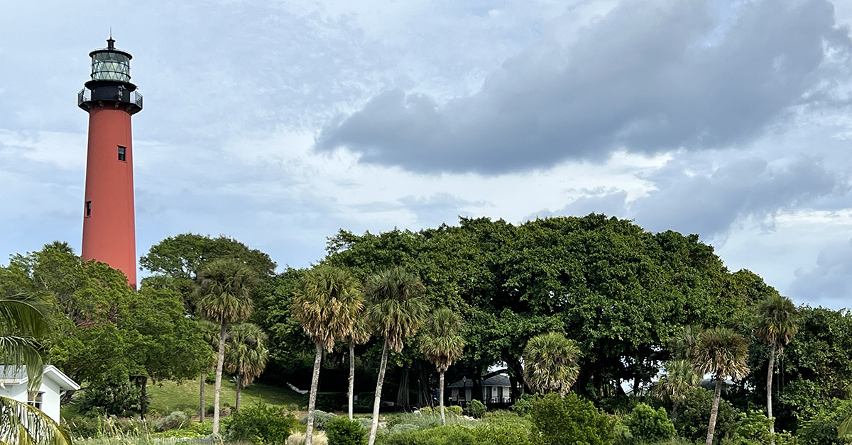 Lighthouses, Manatees, and Cool Beach Rocks!